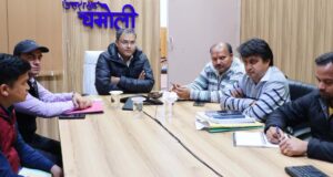 प्रशासन ने चार धाम यात्रा में व्यावसायिक उपयोग के लिए ईंधन आपूर्ति के लिए कवायद की शुरु