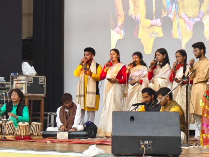 सुर संध्या सांस्कृतिक सम्मान समारोह: विवेक नौटियाल और अमित खरे की प्रस्तुतियों ने बांधा समां