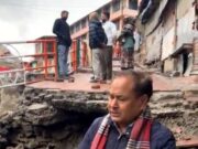बद्रीनाथ धाम में अधूरे कार्यों पर विधायक लखपत बुटोला ने जताई नाराज़गी