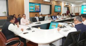 सीएस ने बच्चों को डिहाइड्रेशन से बचाव के दिए निर्देश