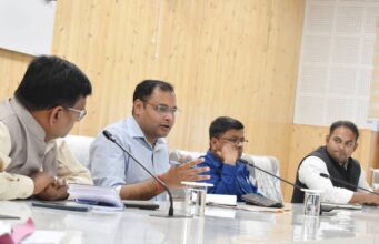 हेमकुण्ड यात्रा तैयारी को लेकर प्रशासन कि बैठक