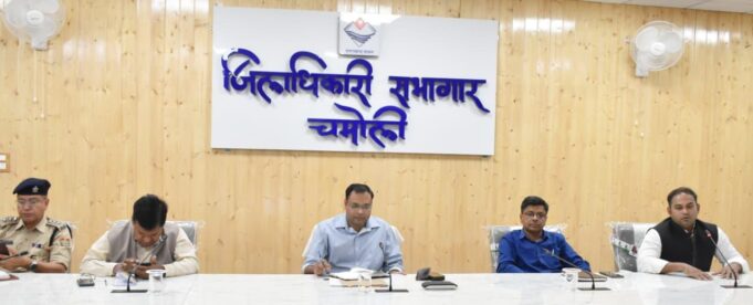 जिला प्रशासन हीट वेव से निपटने को पूरी तरह तैयार:जिलाधिकारी