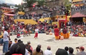 बद्रीनाथ मंदिर के कपाट खुलने से पूर्व तीमुंडिया मेले का हुवा आयोजन