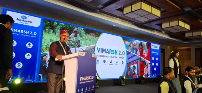 1100स्मार्ट क्लास कि समीक्षा मे उत्तराखंड एवं उत्तरप्रदेश से महेंद्र चौहान हुए चयनित, कोयम्बटूर मे हुए सम्मानित