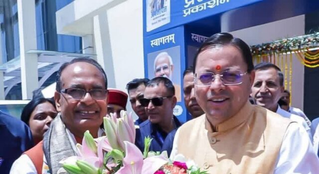 “अपनापन नरेंद्र मोदी संग” पुस्तक का लोकार्पण