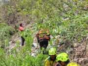वाहन दुर्घटना में दो की मौत एक घायल , रेस्क्यू जारी