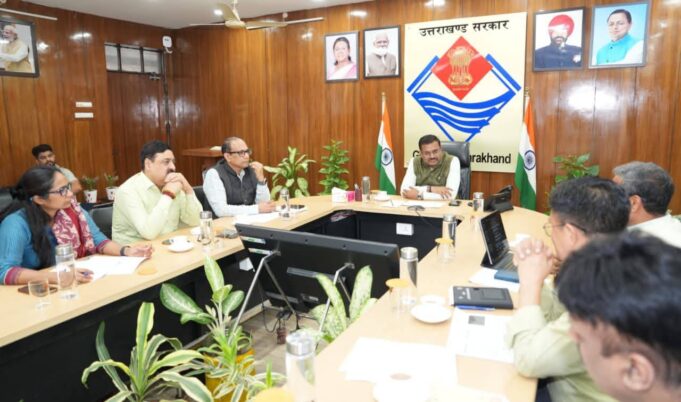 मुख्य सचिव शिक्षा विभाग के अंतर्गत विद्यार्थियों की ट्रैकिंग एवं मैपिंग के संबंध में संबंधित विभागों की ली बैठक
