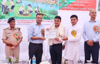 विश्व पर्यावरण दिवस पर एक पेड़ माँ के नाम कार्यक्रम आयोजित