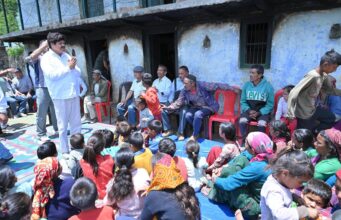 केशव नेगी के समर्थन में उनके गांव पहुंचे गणेश गोदियाल, बोले— “पूरा उत्तराखंड उनके साथ खड़ा है”
