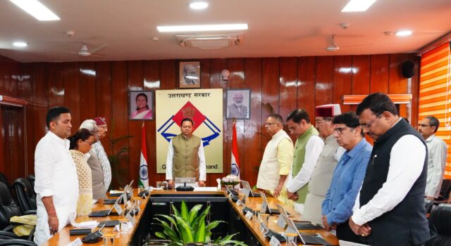 कैबिनेट बैठक में पूर्व मुख्यमंत्री खंडूड़ी और निशानेबाज जसपाल राणा को श्रद्धांजलि