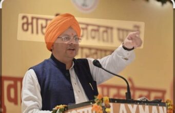 रुद्रप्रयाग-नगरासू प्रकरण को तूल देना गलत, निहंगो और गुरुद्वारा प्रबंधन के बीच का मामला:धामी