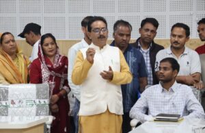 निजमुला घाटी की ज्वलंत समस्याएं जनता दरबार में उठीं, तीन दिन में स्थलीय निरीक्षण करेंगे डीएम
