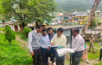 अपर जिलाधिकारी ने किया गैरसैंण तहसील का औचक निरीक्षण, लंबित मामलों के त्वरित निस्तारण के निर्देश