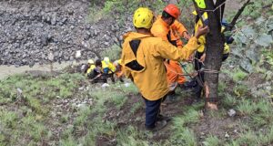 हेलंग के समीप ट्रक दुर्घटना में चालक की मौत, SDRF-NDRF ने चलाया रेस्क्यू अभियान