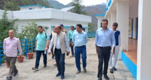 UKSSSC परीक्षा: डीएम-एसपी ने केंद्रों का किया निरीक्षण, सुरक्षा के कड़े इंतजाम