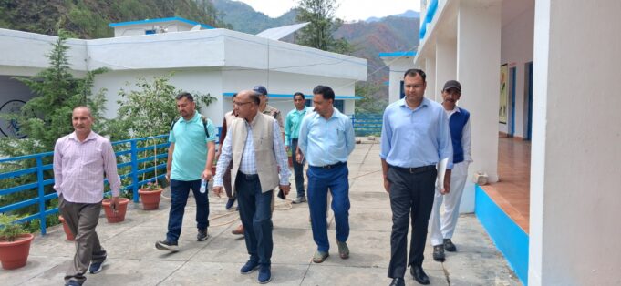 UKSSSC परीक्षा: डीएम-एसपी ने केंद्रों का किया निरीक्षण, सुरक्षा के कड़े इंतजाम