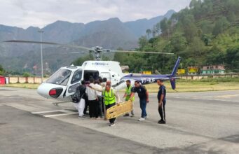 घायल महिला को 4घंटे बाद मिला हेलीकॉपटर, हायर सेंटर रेफर