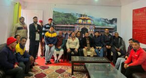 अस्थायी कर्मचारियों की समस्याओं के समाधान को लेकर बीकेटीसी सदस्य ने की बैठक