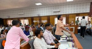 कर्णप्रयाग-नगरासू निहंग प्रकरण की जांच चमोली को सौंपने की मांग, जिला पंचायत सदन में प्रस्ताव पारित