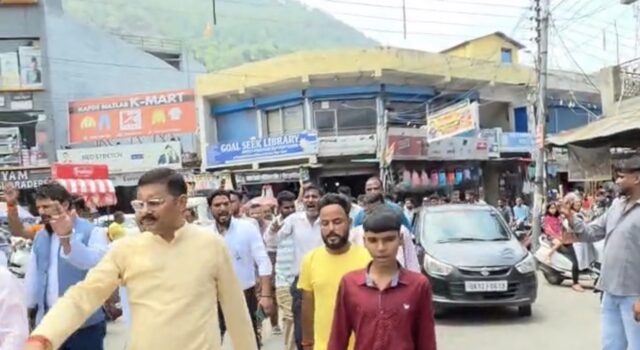 14 दिन बाद भी नाबालिग का सुराग नहीं, श्रीनगर कोतवाली में गरजा वाल्मीकि समाज