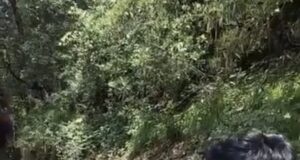 भाजपा प्रदेश अध्यक्ष महेंद्र भट्ट का उक्रांद ने किया घेराव, स्थानीय समस्याओं और कर्णप्रयाग घटना पर उठाए सवाल