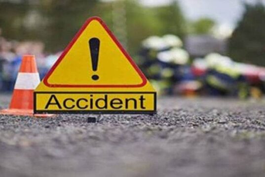 चमोली : सड़क दुर्घटना में बुलेरो वाहन दुर्घटनाग्रस्त, दो घायल