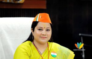 श्रीनगर नगर निगम की अनूठी पहल, बार्बर दुकानों से यूज्ड ब्लेड का शुरू हुआ वैज्ञानिक संग्रहण