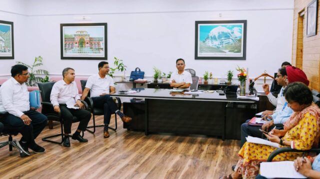 चारधाम परियोजना: लंबित भूमि अधिग्रहण एक सप्ताह में पूरा करने के निर्देश