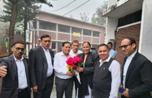 गोपेश्वर बार एसोसिएशन चुनाव : भारत सिंह रावत बने अध्यक्ष, अन्य पदाधिकारी निर्विरोध निर्वाचित