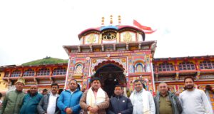 गुरु पूर्णिमा पर जिला पंचायत अध्यक्ष ने किए बद्री विशाल के दर्शन, जनकल्याण की कामना