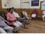 गोपेश्वर में प्राधिकरण के नियमों में संशोधन की मांग को लेकर भाजपा प्रतिनिधिमंडल ने डीएम को सौंपा ज्ञापन