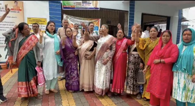 300 मीटर निर्माण प्रतिबंध से नाराज़ गोपेश्वर के ग्रामीणों ने डीएम से लगाई गुहार