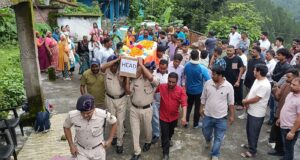चार महीने तक बीमारी से जूझे CRPF जवान गजेंद्र, एम्स में ली अंतिम सांस; पांच साल के बेटे के सिर से उठा पिता का साया