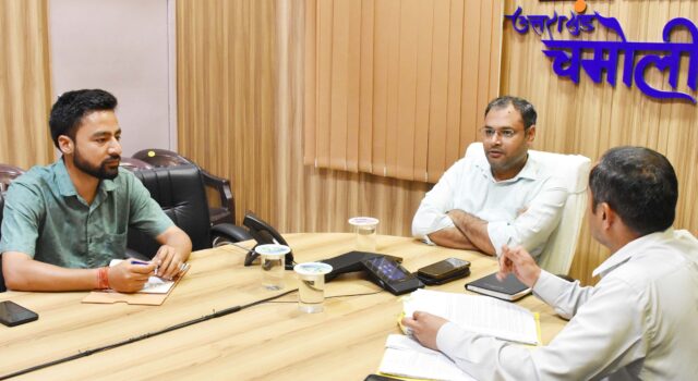 वायरल वीडियो के बाद रिश्वत के आरोपों की जांच, डीएम ने गठित की तीन सदस्यीय समिति