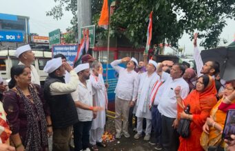 स्वतंत्रता दिवस पर कांग्रेस ने निकाली प्रभातफेरी और तिरंगा रैली, प्रदेश अध्यक्ष गणेश गोदियाल रहे मौजूद