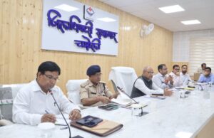 टनल रेस्क्यू में तेजी और बेहतर समन्वय पर जोर, आयुक्त ने श्रमिक हितों की भी ली जानकारी