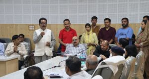 नवंबर तक झींझी पुल पूरा करने का आश्वासन, पाणा-ईरानी मार्ग तत्काल खोलने के निर्देश