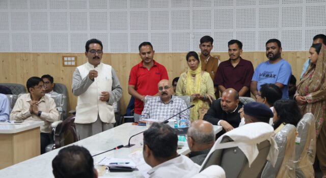 नवंबर तक झींझी पुल पूरा करने का आश्वासन, पाणा-ईरानी मार्ग तत्काल खोलने के निर्देश