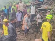 लगातार बारिश से जनजीवन प्रभावित, मेहर गांव में मकान ढहने से मासूम की मौत; दो की तलाश जारी