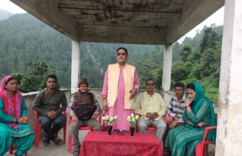 पोखरी के कई गांवों में पहुंचे राज्य मंत्री हरक सिंह नेगी