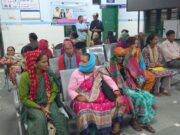 वायरल बुखार का बढ़ता प्रकोप, जिला अस्पताल में मरीजों की लंबी कतारें
