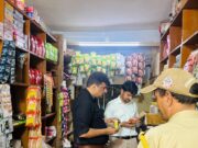 थराली और कुलसारी बाजार में खाद्य सुरक्षा विभाग का सघन निरीक्षण, तीन कारोबारियों को नोटिस