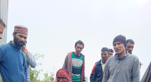 खेत में काम कर रहे ग्रामीण पर भालू ने किया हमला, गंभीर घायल
