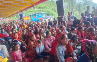 श्री नंदा राज राजेश्वरी मेले का रंगारंग समापन, लोक गायक दर्शन फरस्वाण के गीतों पर जमकर थिरके दर्शक
