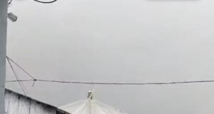 हेमकुंड साहिब में बर्फबारी, पहाड़ों ने ओढ़ी सफेद चादर