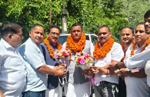 निजमुला सप्तकुंड घाटी में जिला सहकारी बैंक अध्यक्ष का भव्य स्वागत, ग्रामीणों ने लिया विकसित भारत-2047 का संकल्प