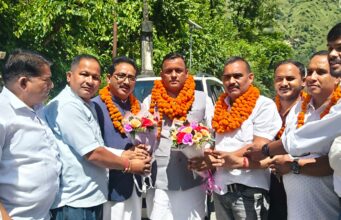 निजमुला सप्तकुंड घाटी में जिला सहकारी बैंक अध्यक्ष का भव्य स्वागत, ग्रामीणों ने लिया विकसित भारत-2047 का संकल्प