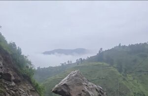 चमोली में बारिश का कहर, नंदप्रयाग-नंदानगर मोटर मार्ग बंद, आवाजाही ठप