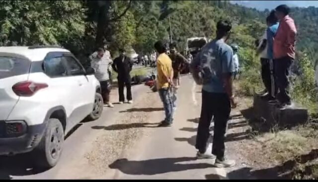 ब्रेकिंग न्यूज़ रुद्रप्रयाग : कार बाइक की आपस में भिड़ंत, बाइक सवार की मौके पर दर्दनाक मौत