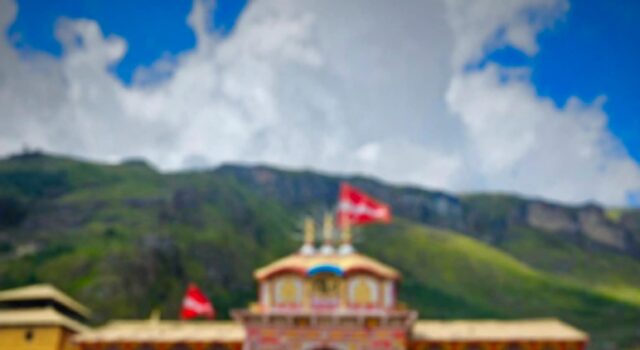 19 लाख से अधिक श्रद्धालु कर चुके बदरीनाथ धाम के दर्शन, पुलिस प्रशासन अलर्ट—एसपी ने संभाली ग्राउंड जीरो की कमान